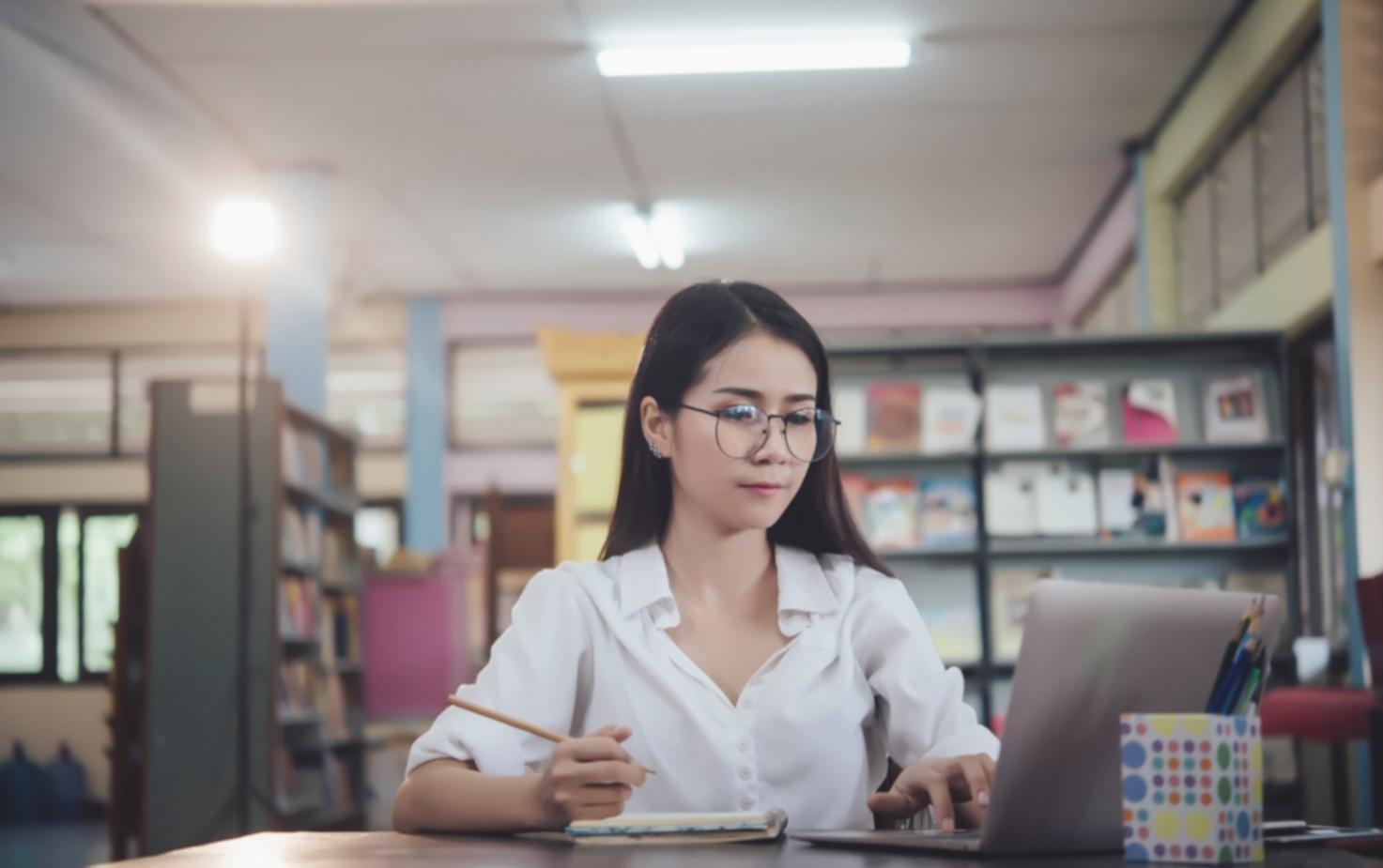 Code-Review und Qualitätssicherung am Computer